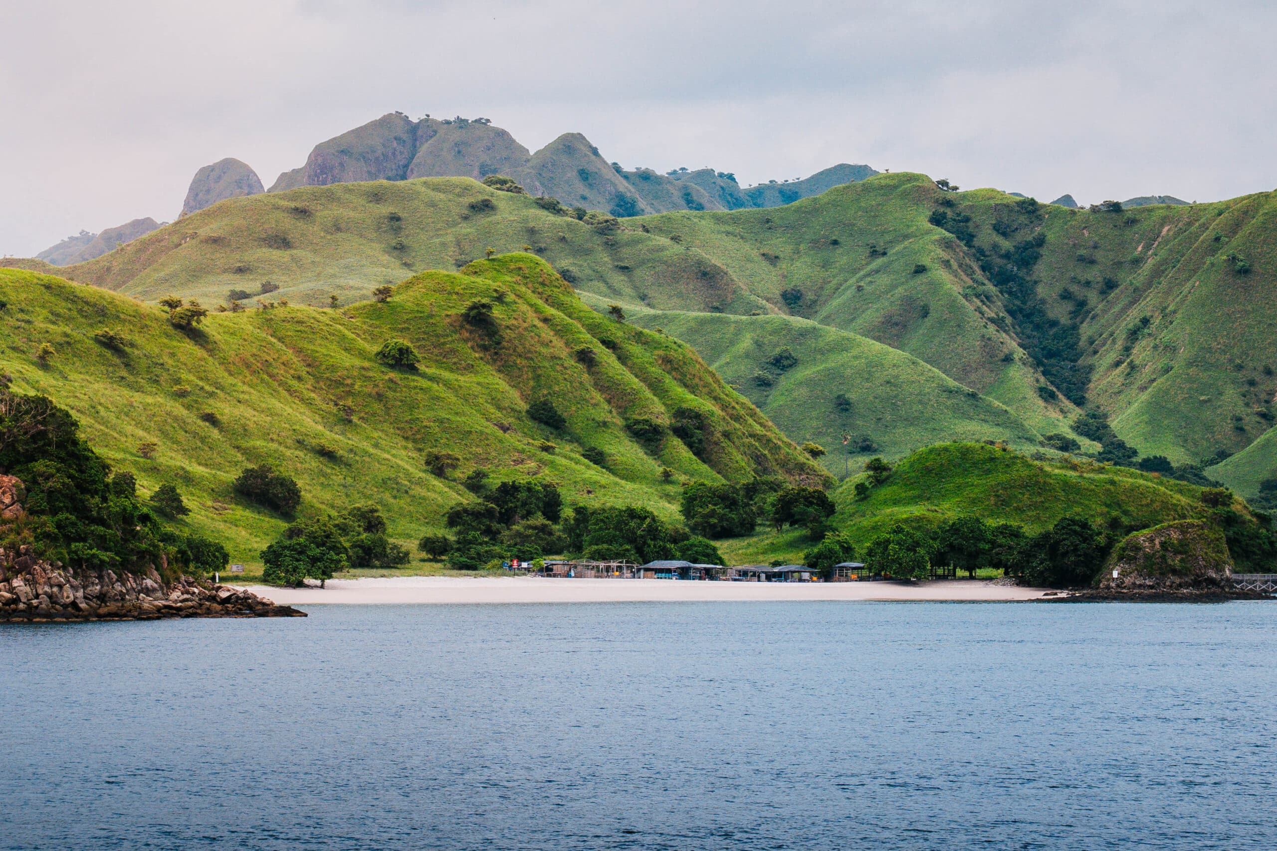 Day 8 Komodo Island - Pink Beach LOW-36
